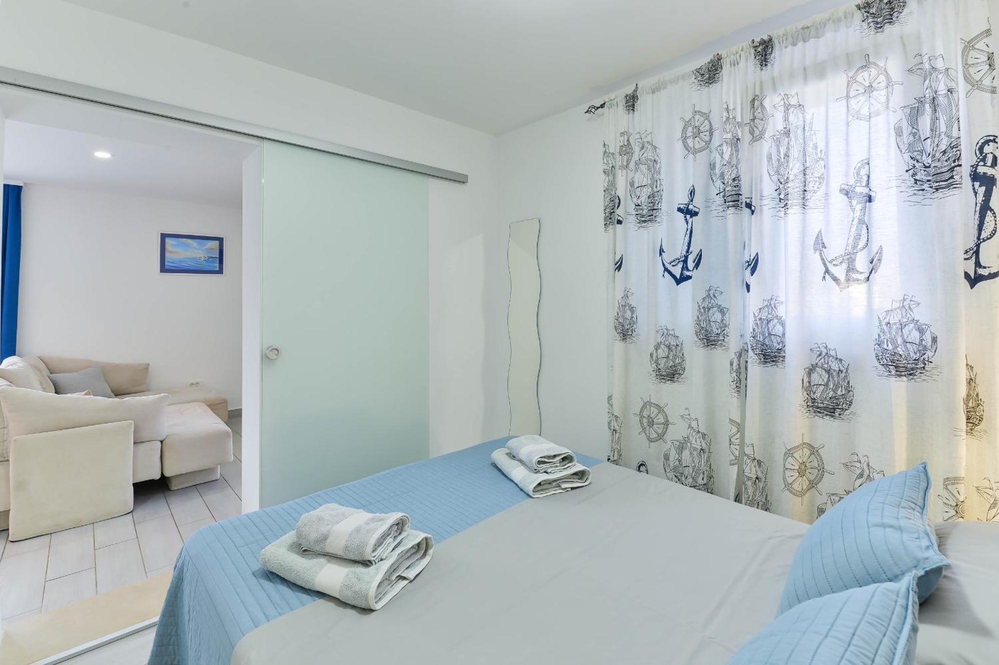 ווינייראץ Villa Anna With Pool, Zadar County מראה חיצוני תמונה