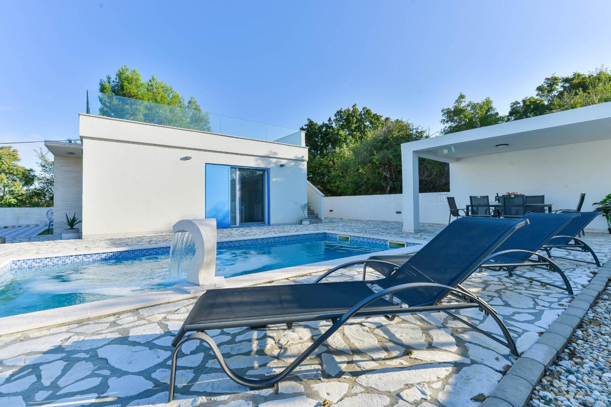 ווינייראץ Villa Anna With Pool, Zadar County מראה חיצוני תמונה